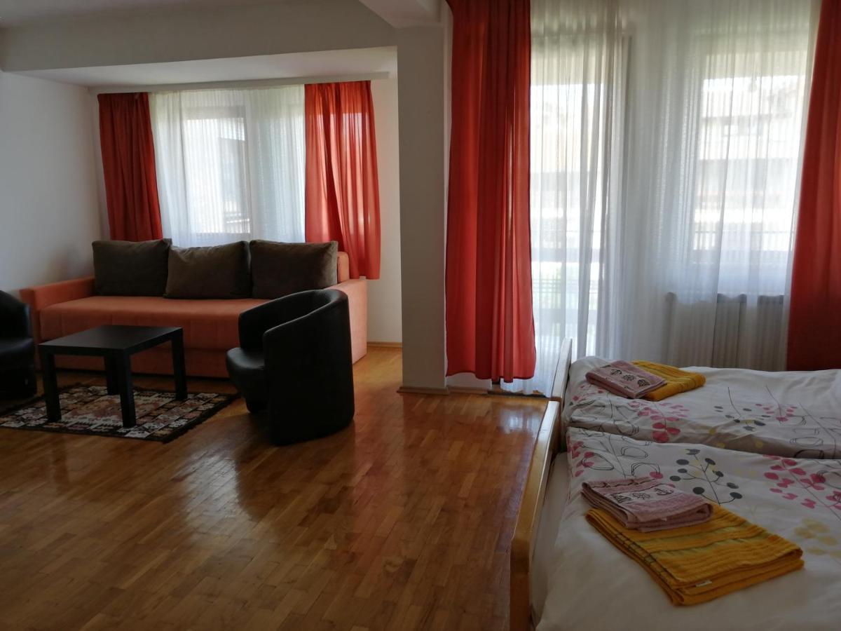 Filip Apartments Ohrid Exteriör bild